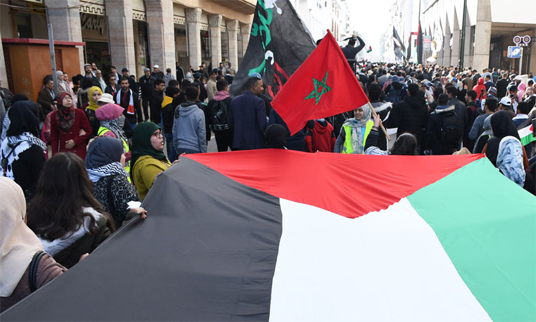 Des milliers de personnes marchent en solidarité avec le peuple palestinien