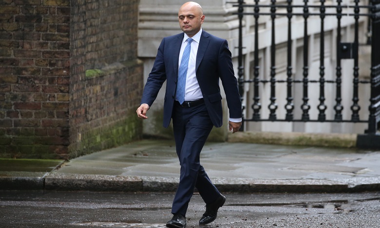 Le ministre britannique des Finances claque la porte lors du remaniement