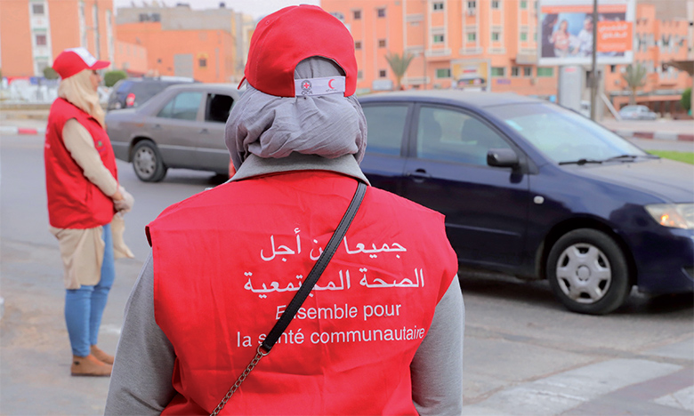 Les Marocains, toutes classes confondues, se serrent les coudes
