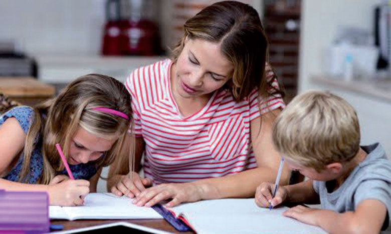 Les parents et professionnels de l’enseignement solidaires