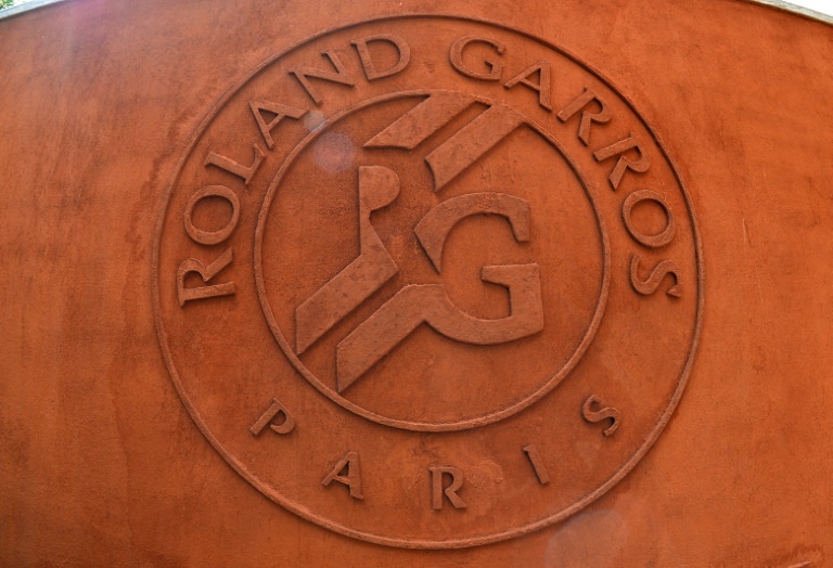 Covid-19 : pas de sanction contre Roland-Garros