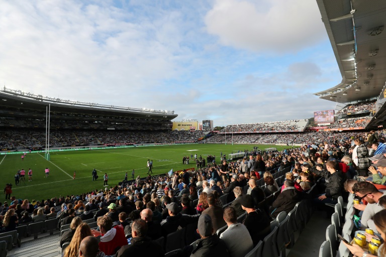 Rugby: Retour massif du public après la réouverture des stades en Nouvelle-Zélande