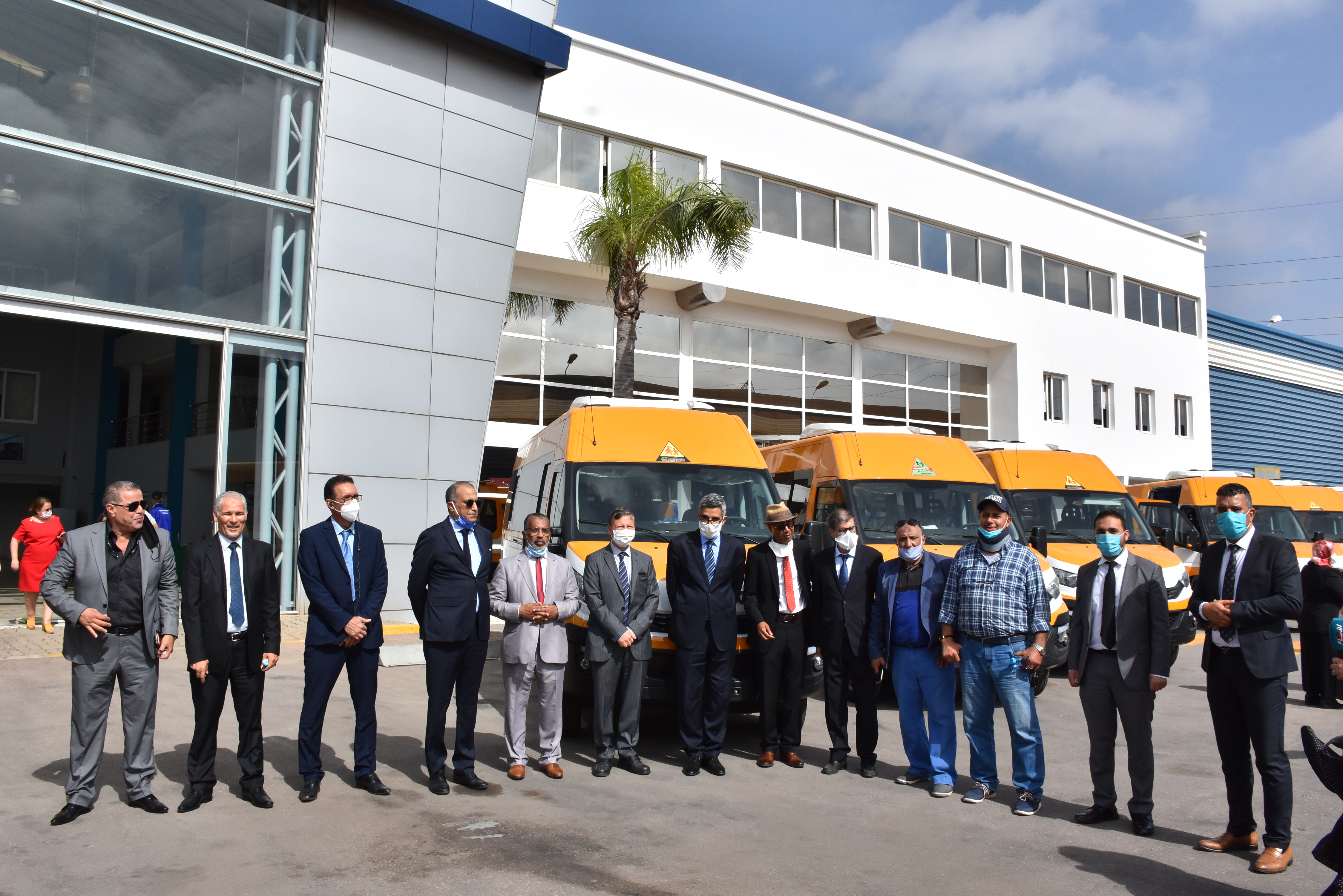 Conseil préfectoral de Casablanca : Livraison de 25 bus pour le soutien du préscolaire