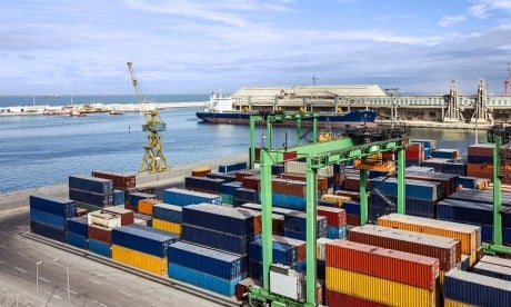 L'OMC prévoit une chute du commerce mondial, mais moins pire que prévu