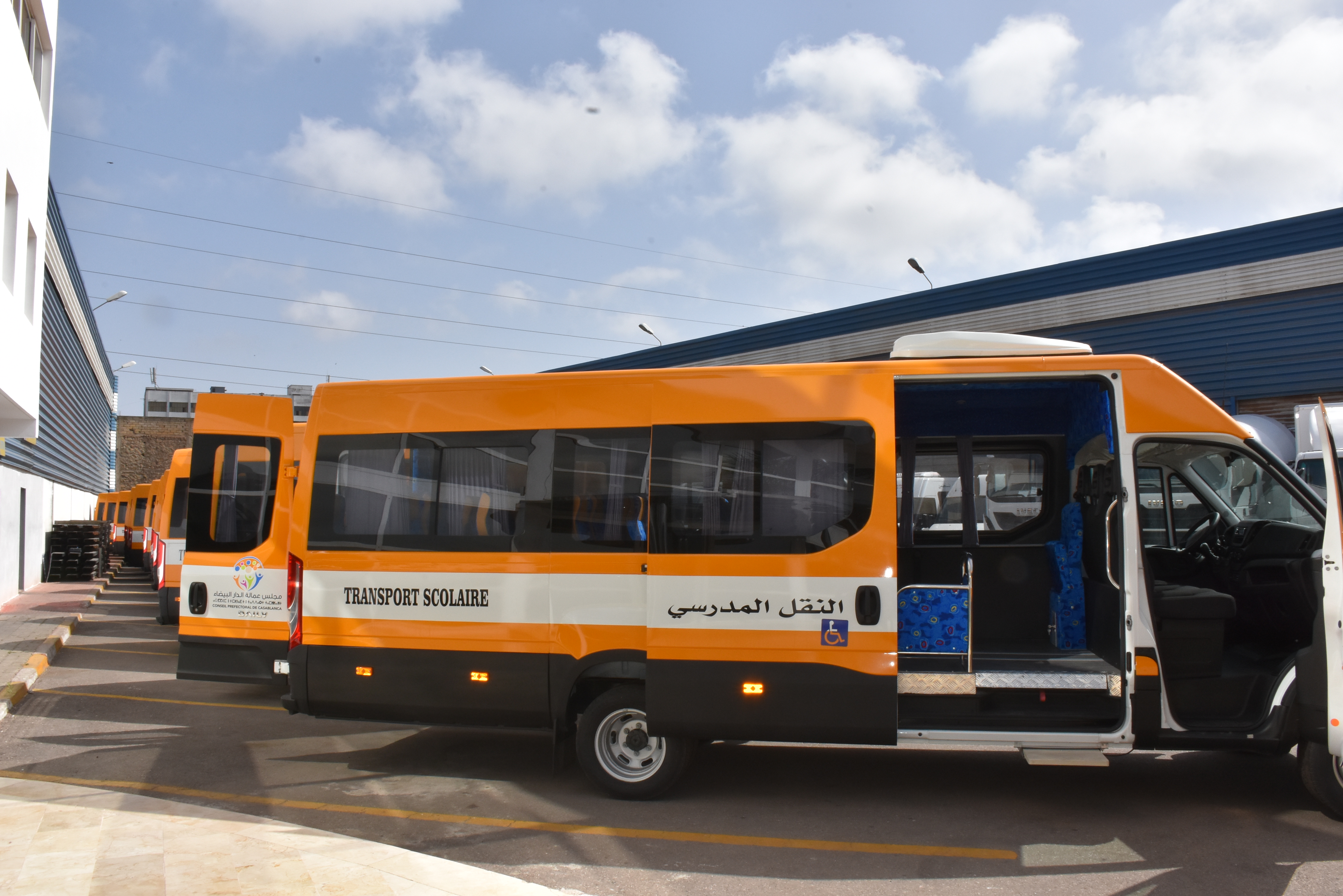 Conseil préfectoral de Casablanca : Livraison de 25 bus pour le soutien du préscolaire