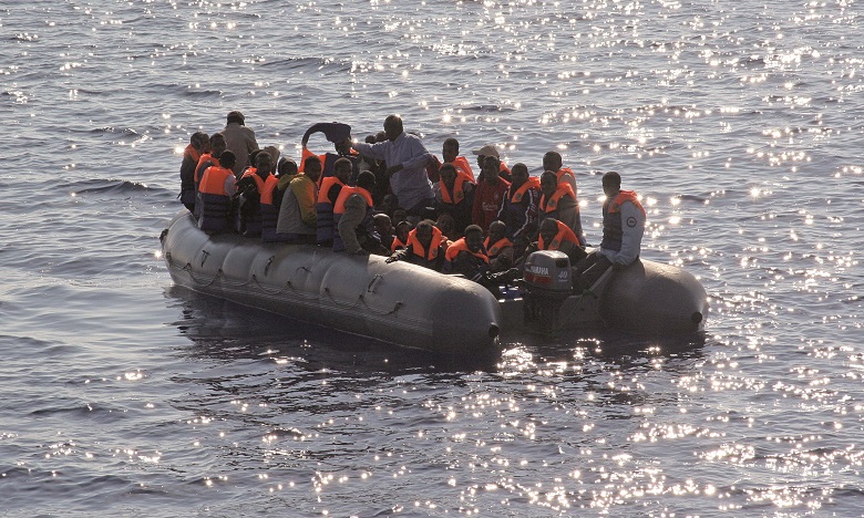 La Marine Royale porte assistance à 127 migrants en mer