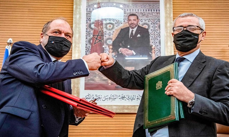 Le Maroc et la France signent un accord relatif à la prise en charge des mineurs non accompagnés