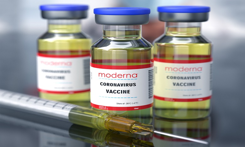 Covid-19: Le vaccin Moderna examiné par l'Europe