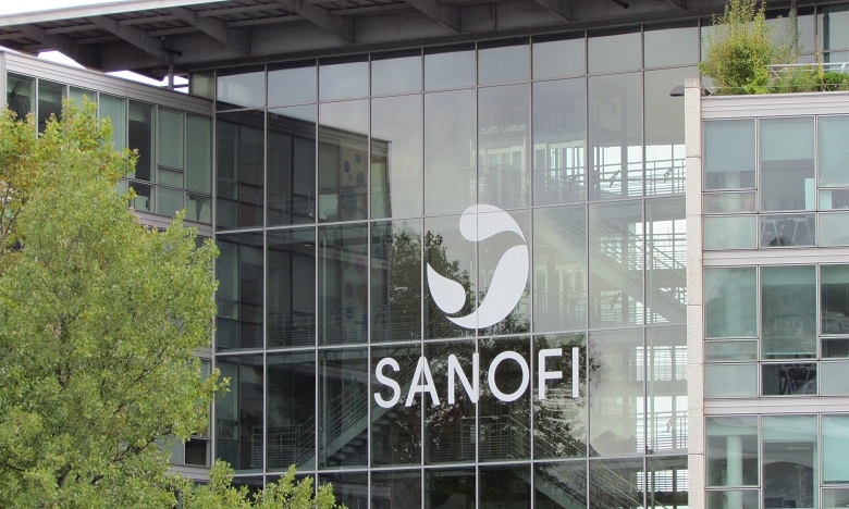 Covid: Sanofi étudie la possibilité de fabriquer les vaccins de concurrents