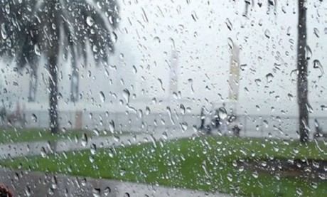 Fortes averses orageuses et rafales de vent du mercredi au jeudi dans plusieurs provinces du Royaume