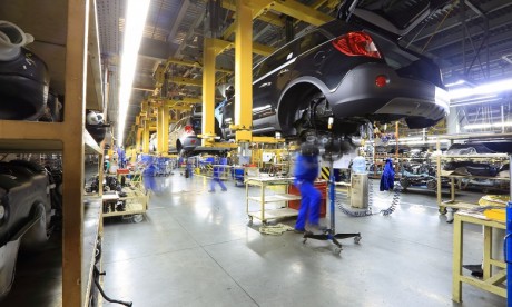 Automobile: La production mondiale a chuté de 16% en 2020