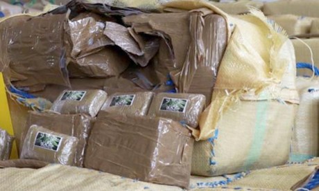 Laâyoune : saisie de près de 2 tonnes de chira
