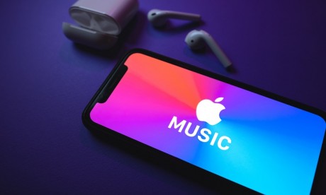 Musique en ligne: l'UE accuse Apple d'"abus de position dominante"
