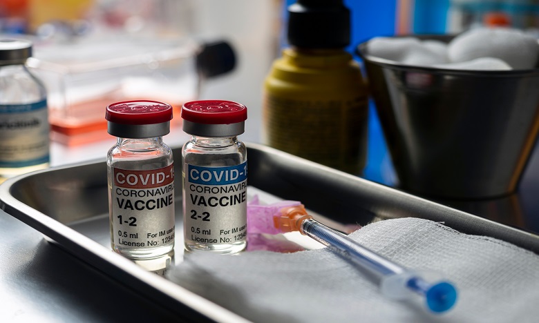 OMS: "pas de données adéquates" sur l'interchangeabilité des vaccins anti-Covid