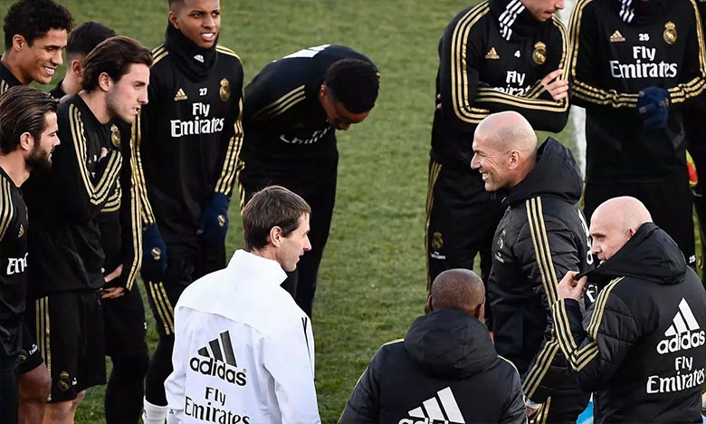 Real Madrid: Zidane dément avoir annoncé son départ à ses joueurs