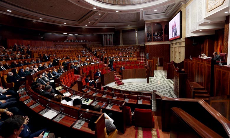 La Chambre des représentants tient lundi une séance mensuelle des questions de politique générale
