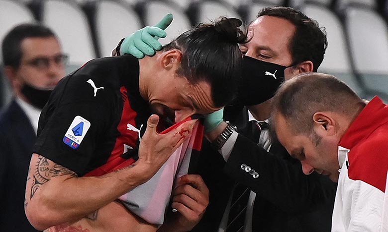 Italie: Ibrahimovic sort blessé à 5 semaines de l'Euro