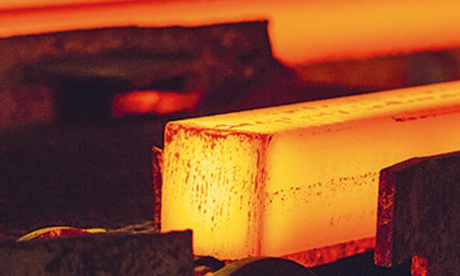Risques sectoriels mondiaux : alerte sur la métallurgie, le papier et le bois