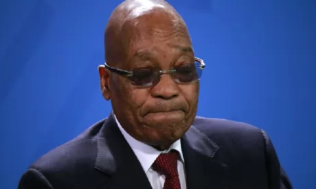 Afrique du Sud : Jacob Zuma opéré et reste en prison
