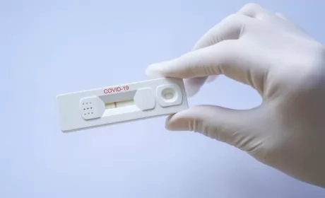 Covid-19 : bientôt des tests pas chers pour encourager le diagnostic précoce