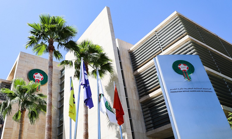 Règlement des joueurs étrangers au Maroc : La FRMF assouplit ses mesures