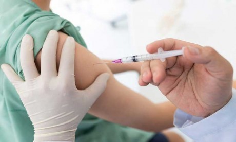 Bilan Covid-19 : près de 4 millions de personnes vaccinées et un taux de guérison de 97,1%