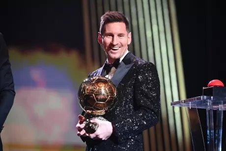 Lionel Messi sacré Ballon d'or pour la 7e fois de sa carrière 