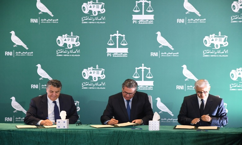 Le RNI, le PAM et le Parti de l'Istiqlal ont signé, lundi 6 décembre à Rabat, la Charte de la majorité. Ph. Saouri