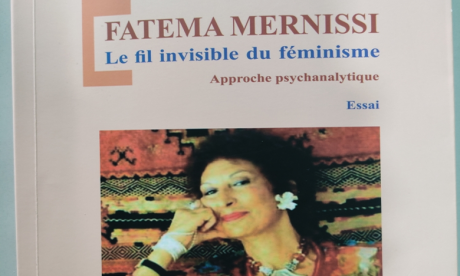 Ahmed Farid Merini décortique le processus de tissage et de broderie à travers «Fatema Mernissi, le fil invisible du féminisme» 