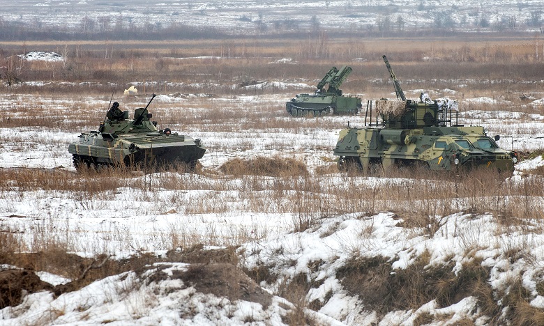 Ukraine : Des forces russes entrent dans la région de Kiev (gardes-frontières)