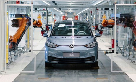 Automobile : Volkswagen en quête de fournisseurs hors d'Ukraine