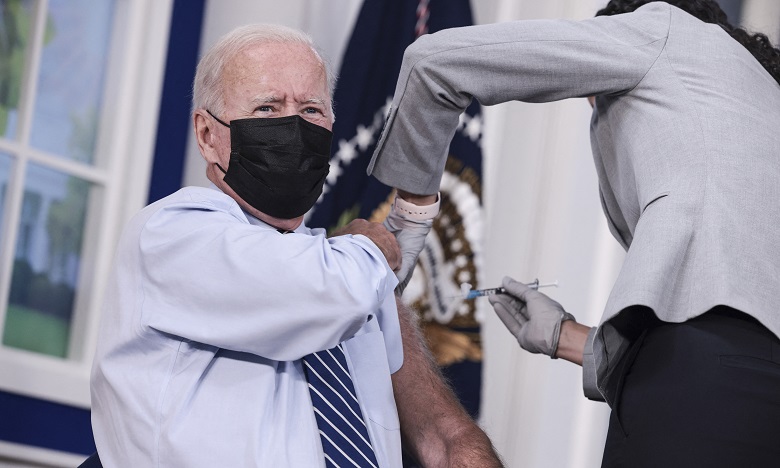 Vaccin anti-Covid : Biden va recevoir sa deuxième dose de rappel   