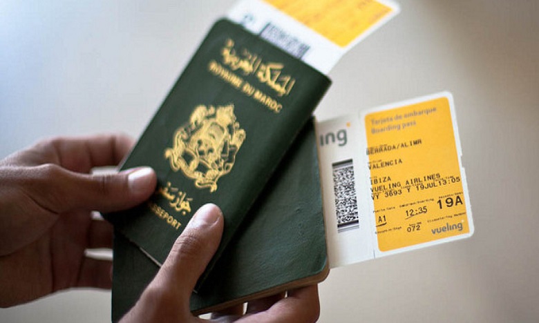 MRE : Bientôt un cadre légal accordant aux Marocaines le droit d’établir un passeport pour leurs enfants mineurs