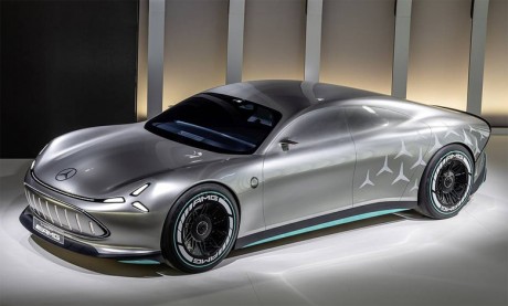 La Vision AMG montre de manière spectaculaire à quoi pourrait ressemblé l'électrification chez Mercedes-AMG, tout en restant fidèle à l'esthétique de la marque.