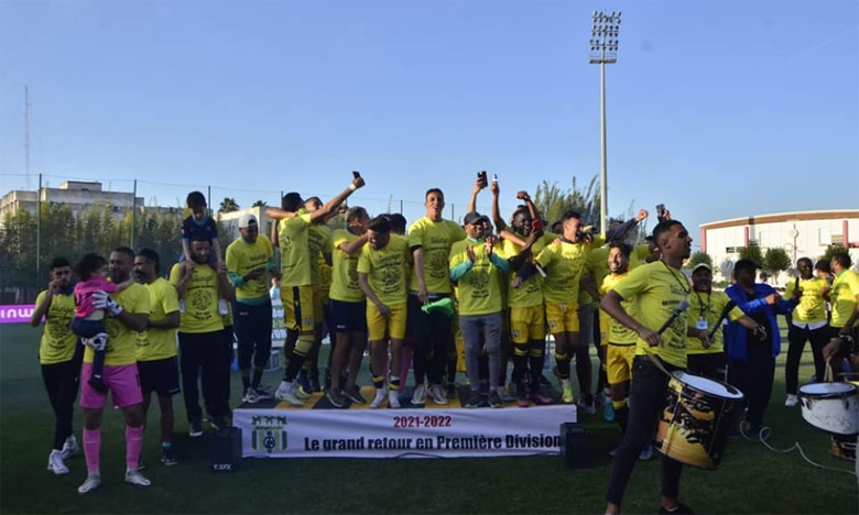 La joie des joueurs de l'Union Touarga après l'accession de leur club en première division.