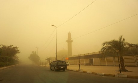 Irak : L’aéroport de Bagdad suspend ses vols après une nouvelle tempête de poussière