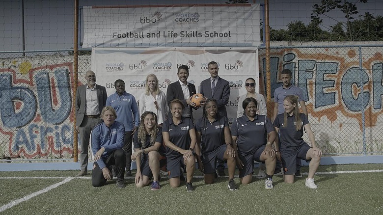 Tibu Africa inaugure un nouveau terrain de football pour les filles à Derb Sultan