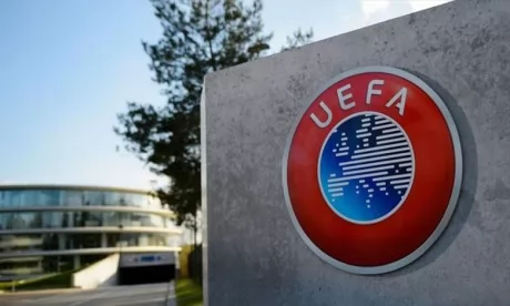 UEFA : le "hors-jeu semi-automatique" utilisé en Supercoupe d'Europe et en C1