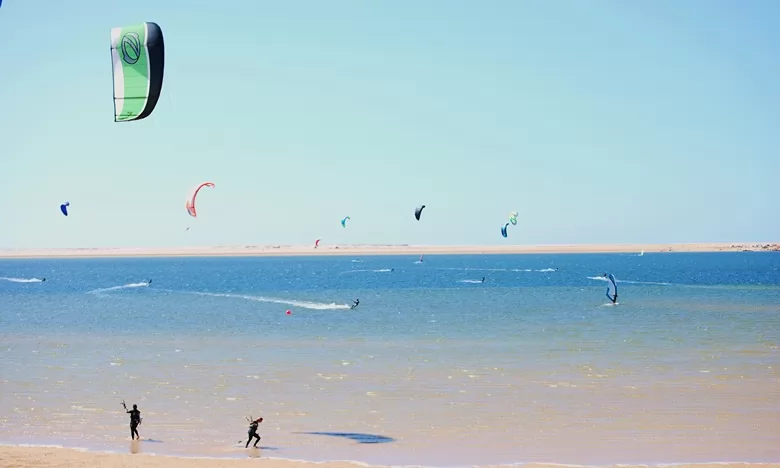 Kitesurfing : Le Championnat du monde “Prince Héritier Moulay El Hassan” prend place à Dakhla