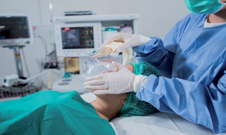 Infirmiers anesthésistes-réanimateurs : Ait Taleb met en garde contre le refus d'intervenir en l'absence du médecin  