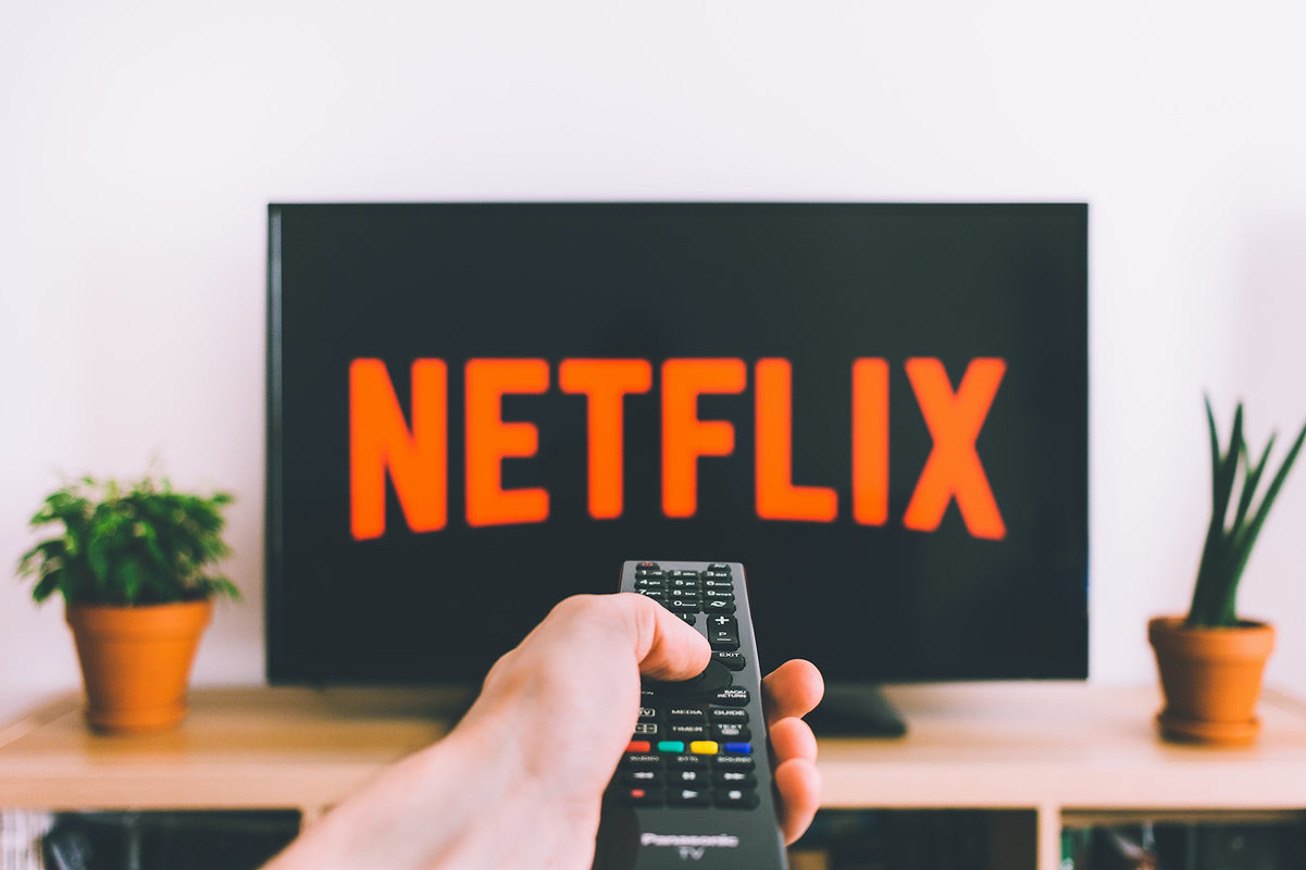 Netflix lance un abonnement moins cher avec publicité 