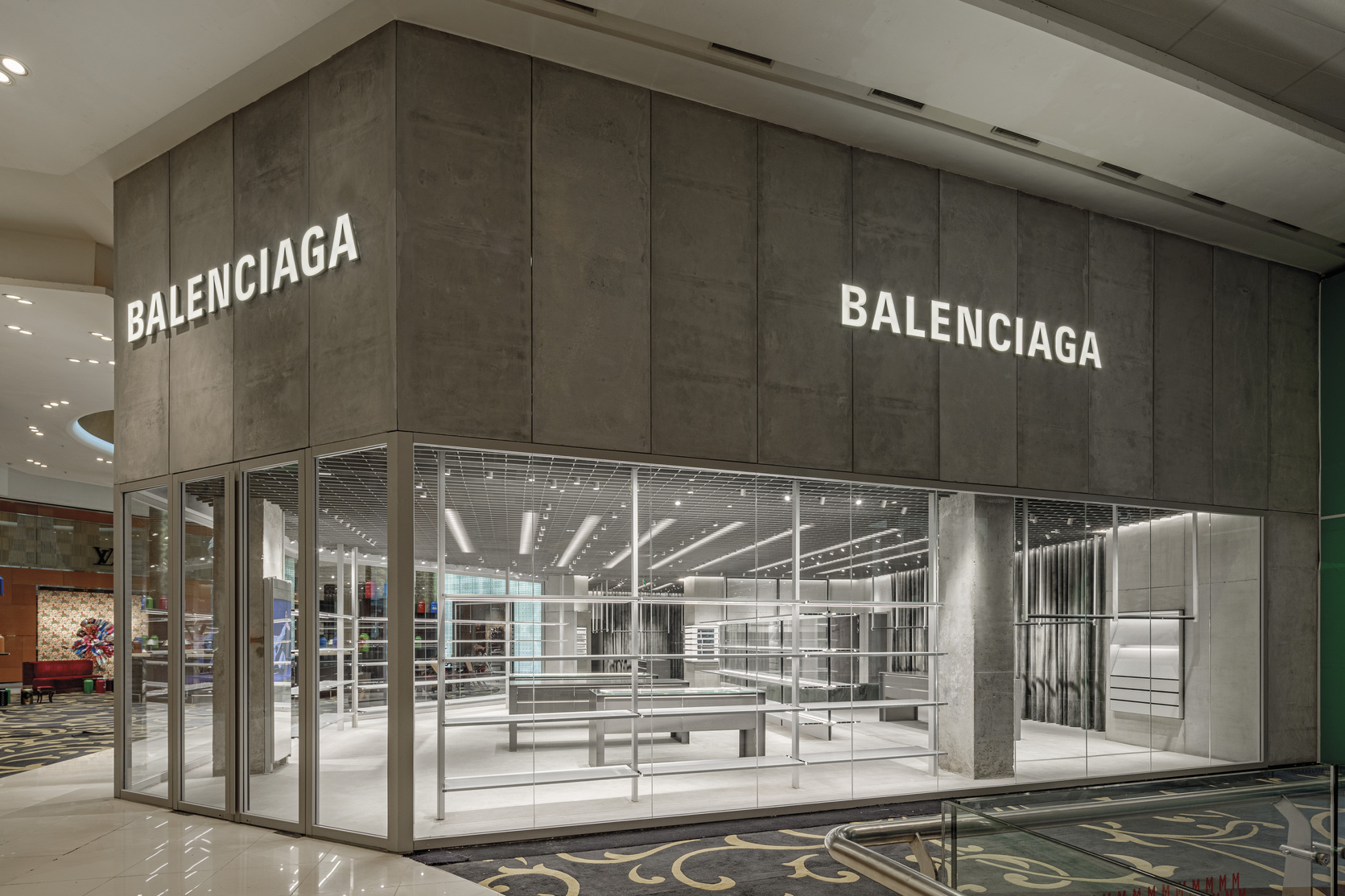 La maison de luxe Balenciaga s'offre une boutique au Morocco Mall 