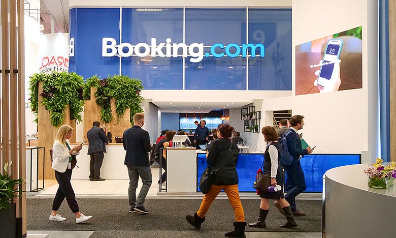 Booking.com visé par une enquête pour concurrence déloyale en Espagne 