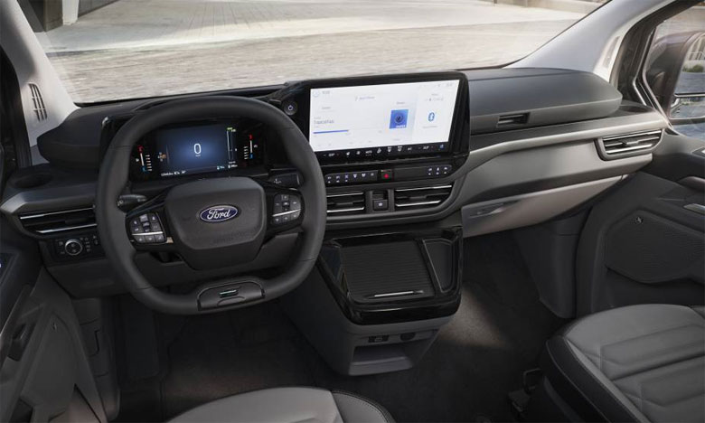 Ford dévoile le nouveau E-Tourneo Custom