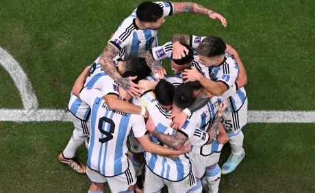 Mondial: victorieuse des Pays-Bas aux tirs au but, l'Argentine en demi-finale contre la Croatie