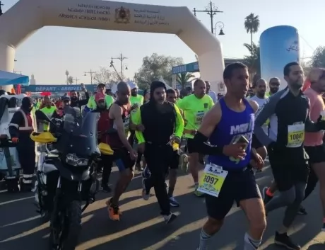 Marathon International de Marrakech : Le Kenyan Kibel Gilbert et la Marocaine Kaltoum Bouasarya remportent la 33e édition
