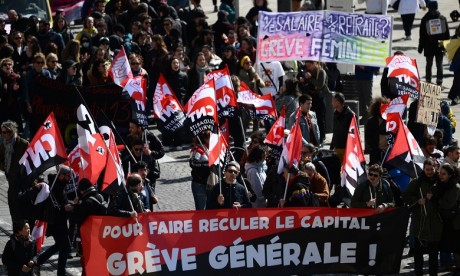 France : les blocages se poursuivent à la veille d’une nouvelle journée de mobilisation