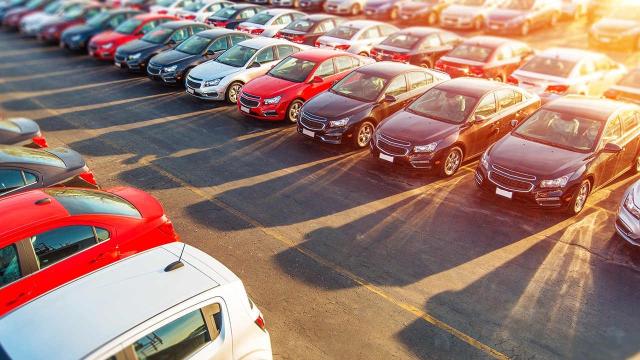 Les ventes de voitures neuves baissent de 11,7% à  fin mars 