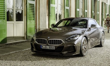 BMW Design a réimaginé la forme traditionnelle de la carrosserie d'une élégante voiture de sport, en donnant au véhicule un esprit de Shooting-Brake.