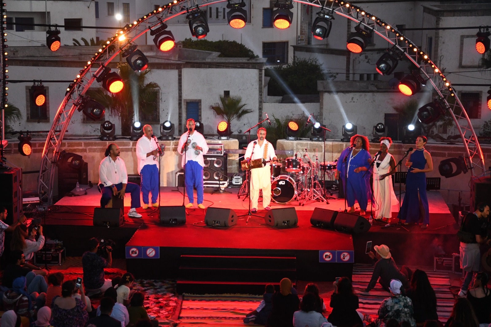 Festival Gnaoua et Musiques du monde : Fehd Benchemsi & The Lallas envoûtent le public
